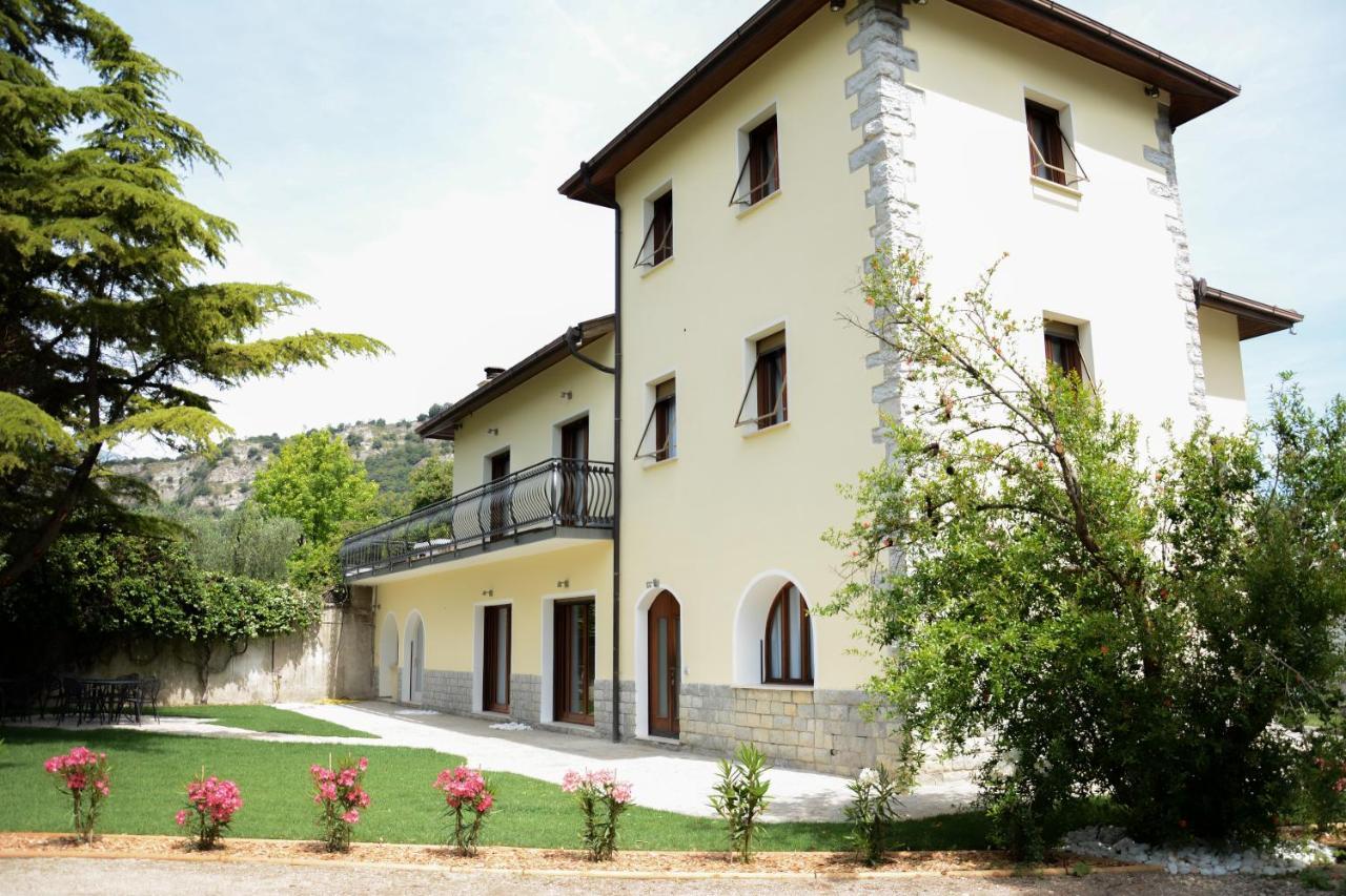 Villa Torbole Torbole Sul Garda Luaran gambar