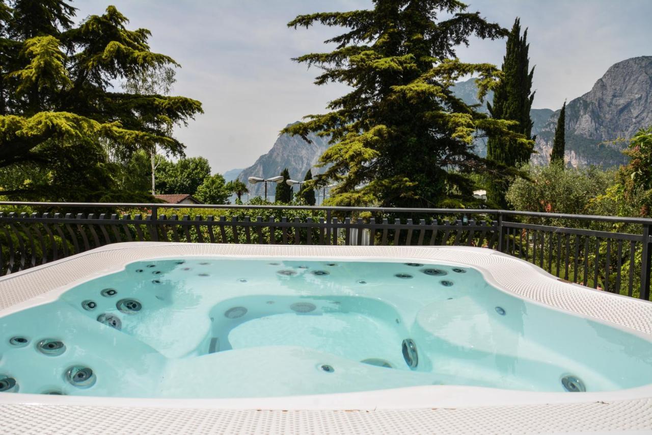Villa Torbole Torbole Sul Garda Luaran gambar