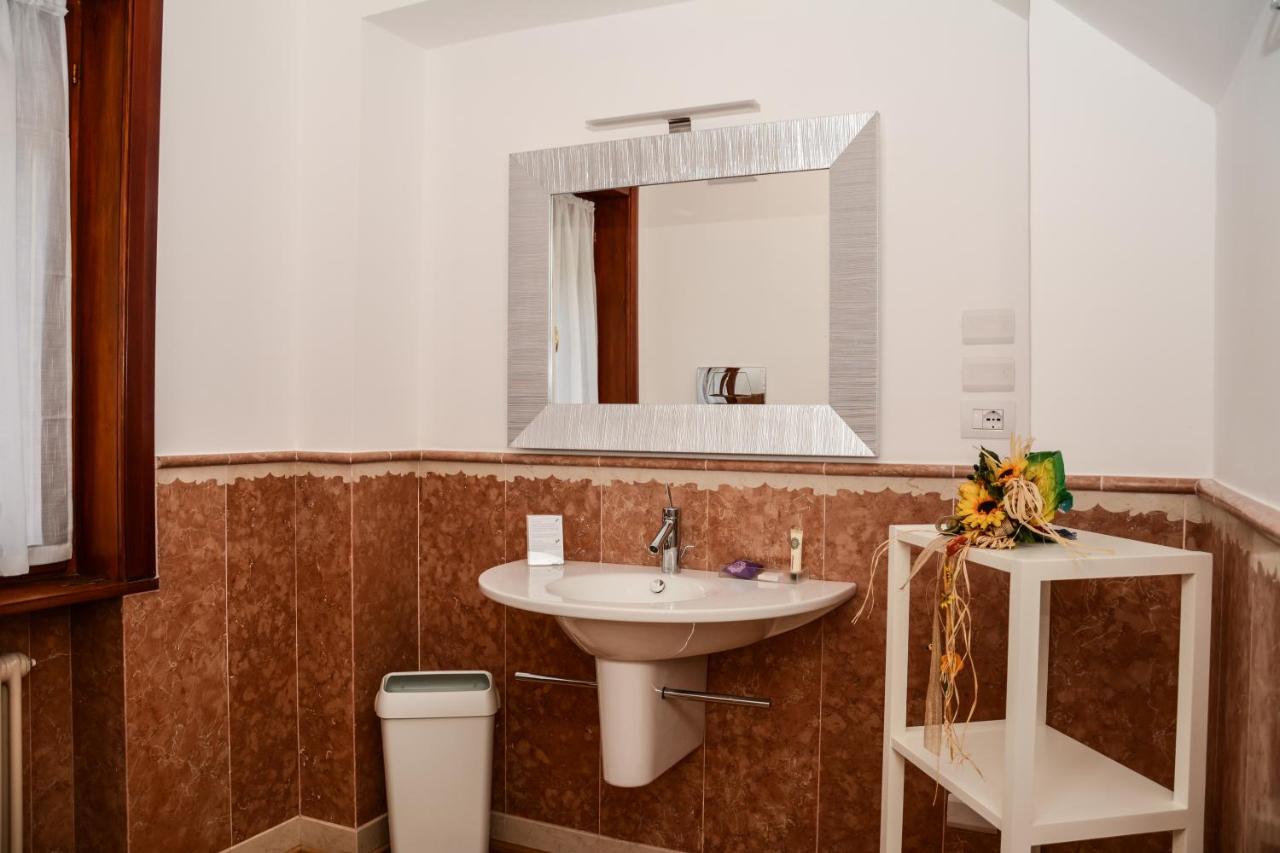 Villa Torbole Torbole Sul Garda Luaran gambar